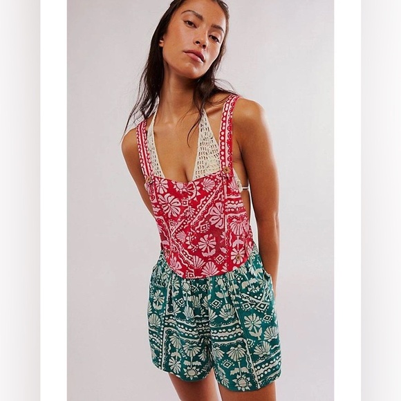 *NWOT* Free People Red Palm Bay Printed Shortalls - Picture 1 of 6
